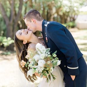 Meet your Posher, Erini